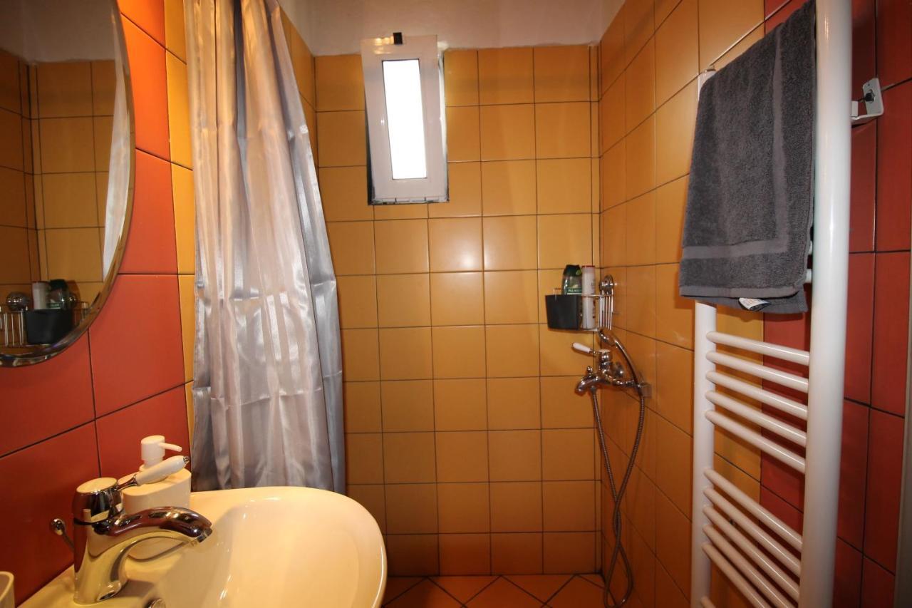 Pikinas Studios Near Ath Airport Markópoulon Eksteriør billede